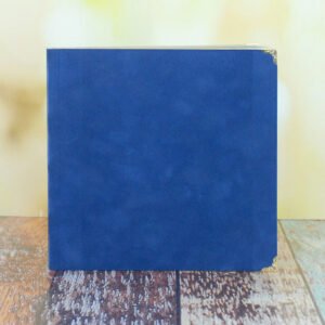 Bookstyle cu catifea 20x20 cm 160 de lei,25x25 cm 190 de lei,30x30cm 230 lei